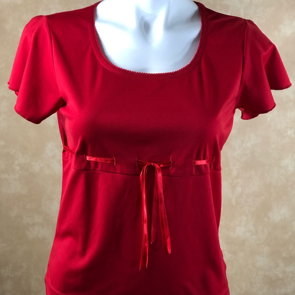 Jazzie Tops womens Red Shortsleeves Size M